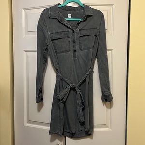 GAP grey shirt dress. Size medium
